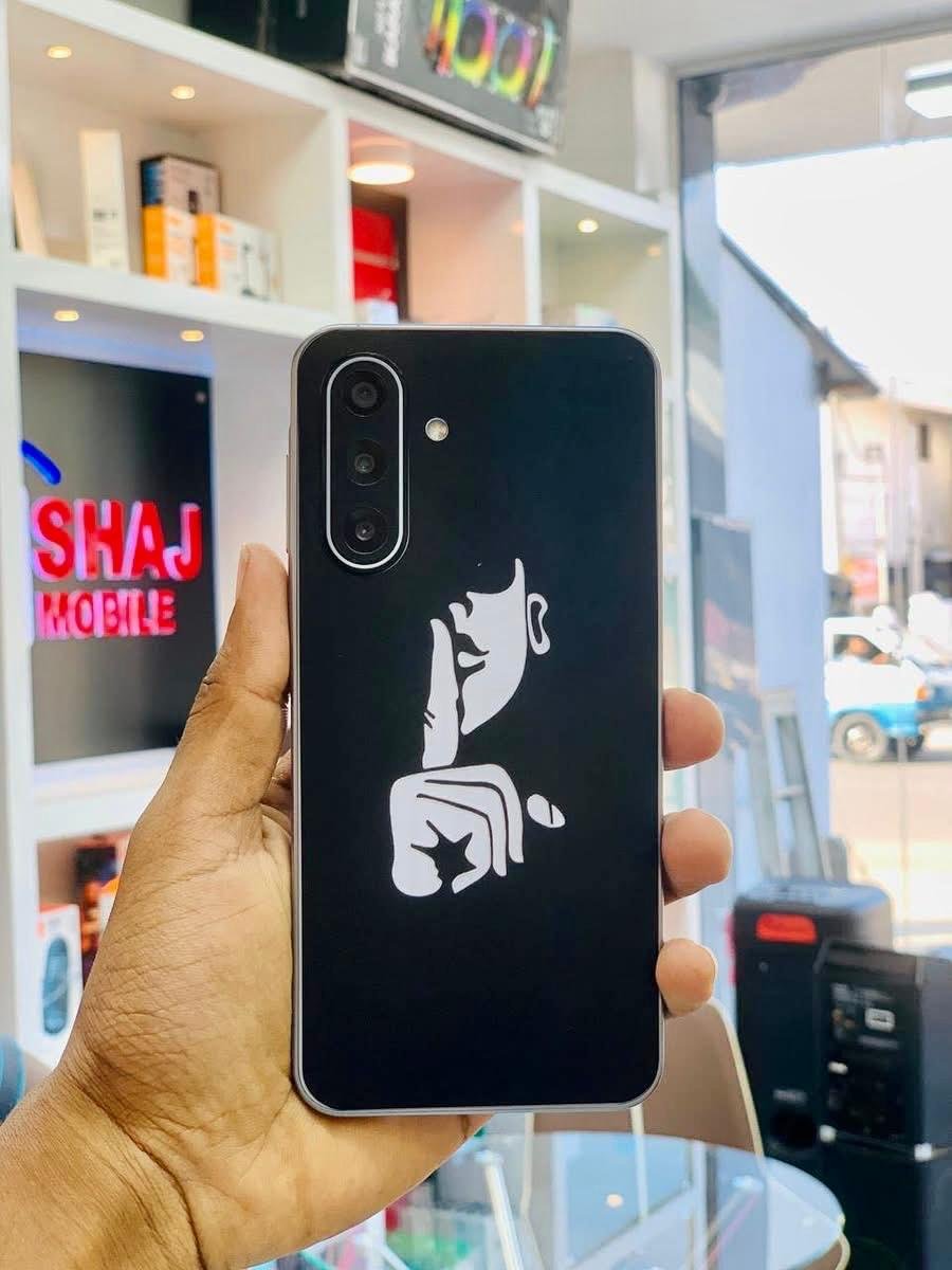 DESIGNS STICKER - Image 2